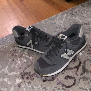 New Balance Grey sneakers with sparkle design